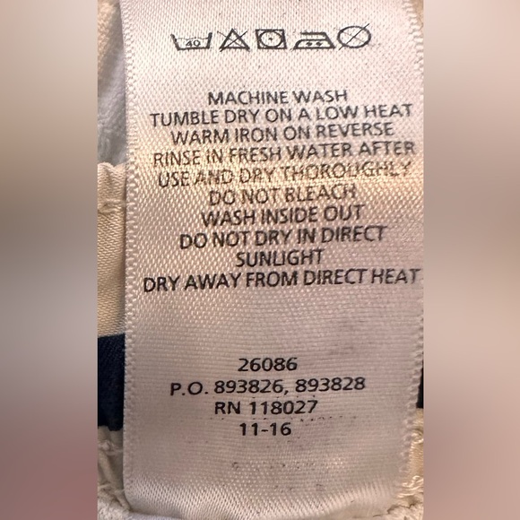 198. KIDS MINI BODEN BOYS NESSIE RED NAVY STRIPE GRAPHIC BATHERS SWIM TRUNKS - Picture 7 of 10